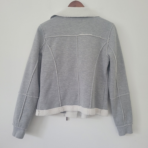 Michael Kors Faux Shearling Moto Inspired Asymmetrical Zipper Jacket Siz… - Picture 5 of 13